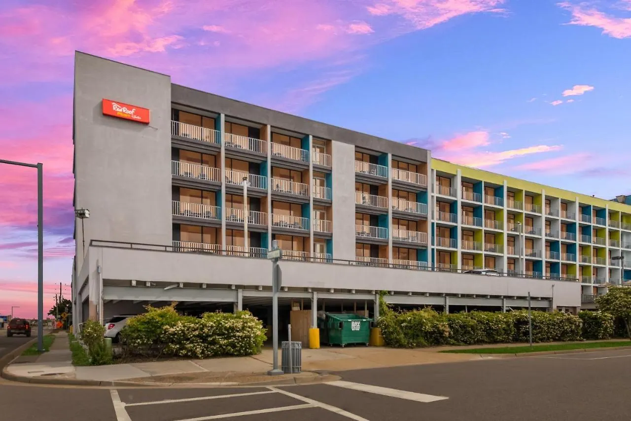 Motel Red Roof Plus & Suites Virginia Beach - Seaside